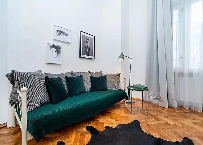 Designer * Praga